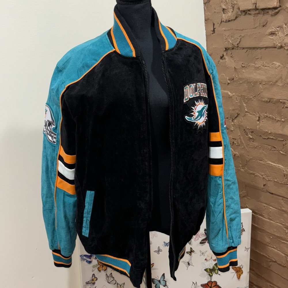 Men’s NFL SUEDE MIAMI JACKET SIZE LARGE INSIDE POCKETS WORN ONCE CLASSIC